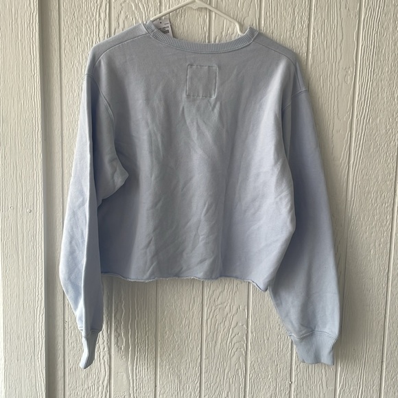 NWT Hollister crop baby blue sun crew neck sweatshirt - Picture 3 of 6